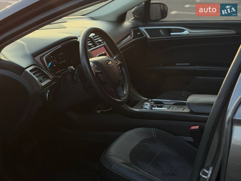 Седан Ford Fusion 2017 в Києві