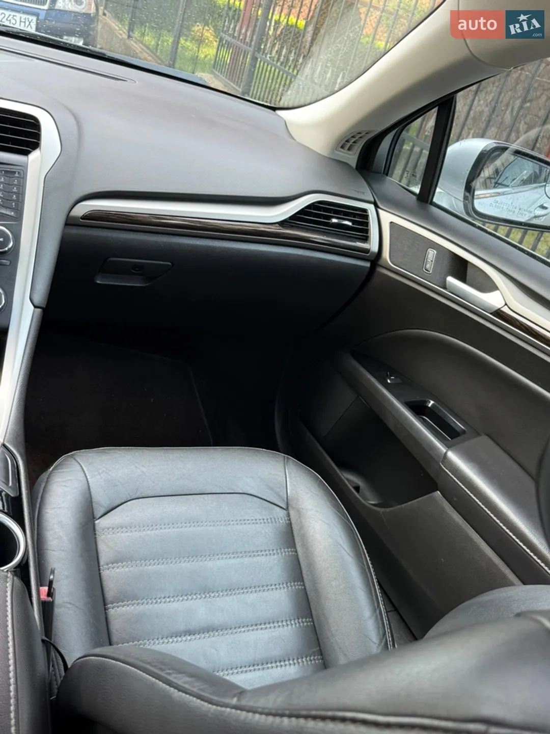 2014 Ford Fusion - мініатюра 11