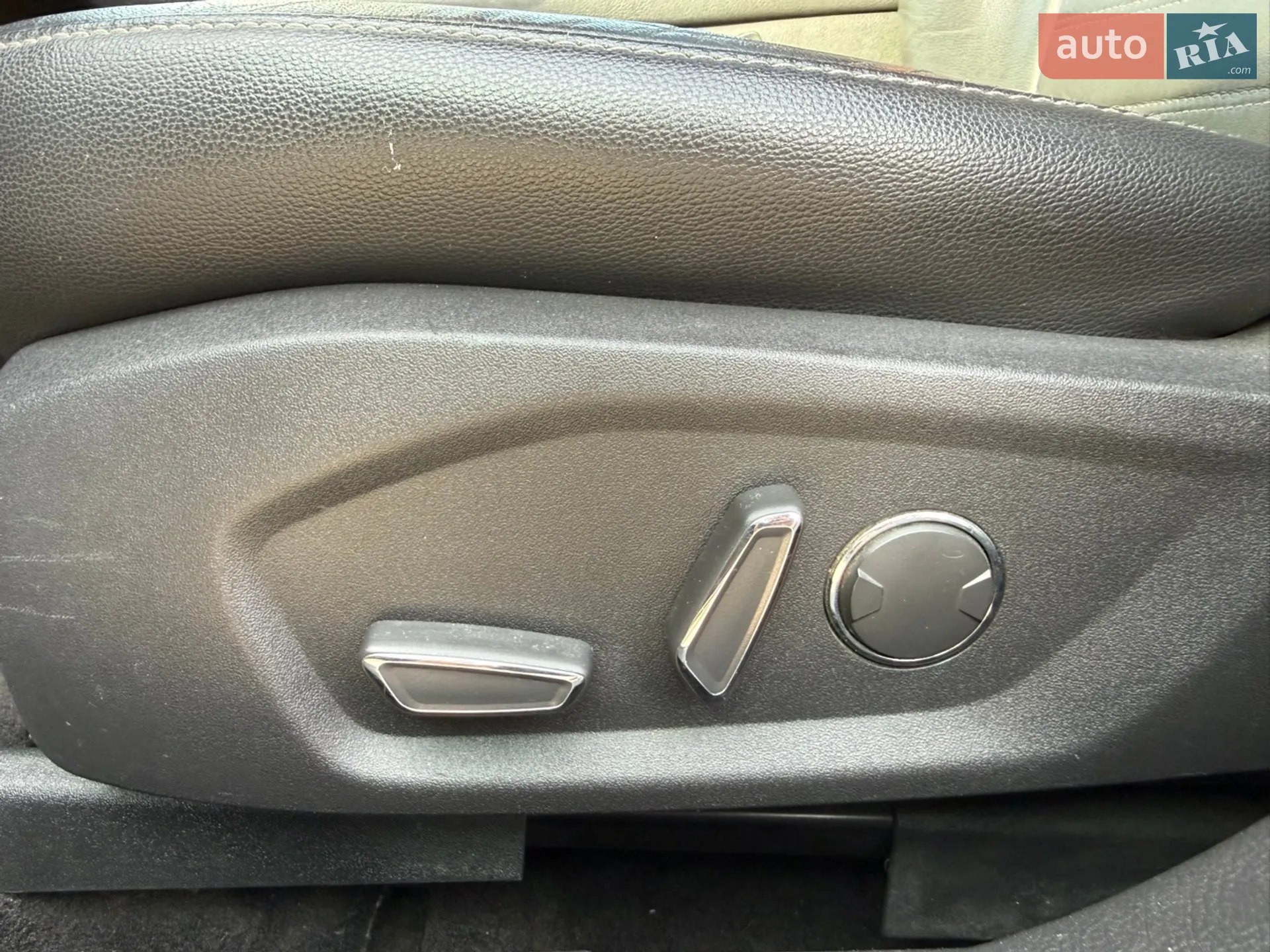 2014 Ford Fusion - мініатюра 20