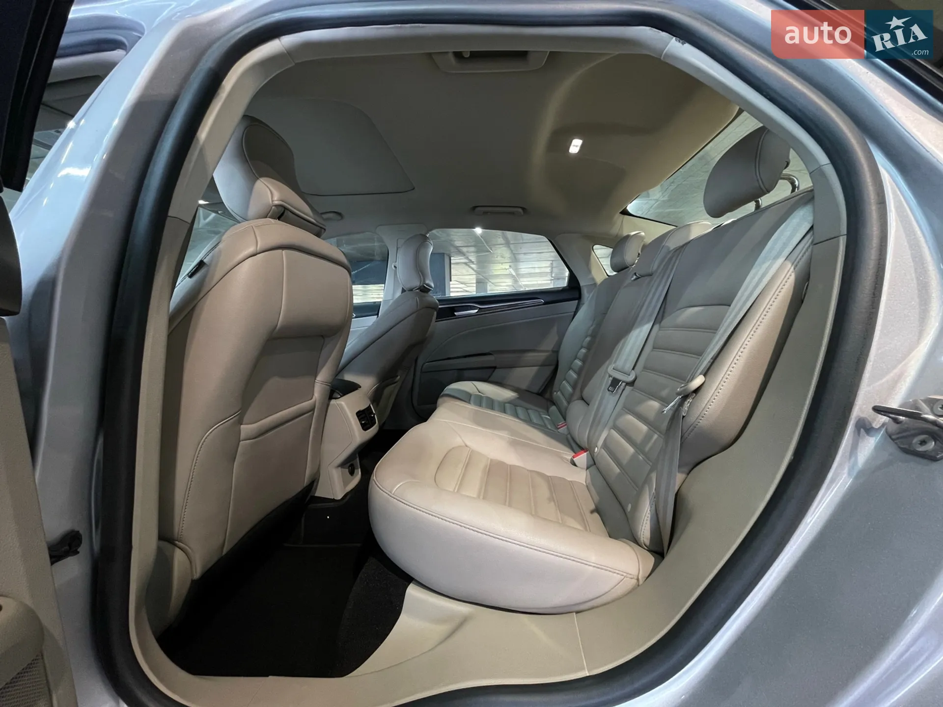 2018 Ford Fusion - мініатюра 17
