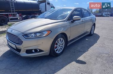Седан Ford Fusion 2014 в Запоріжжі
