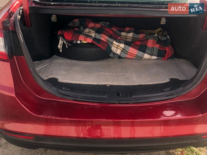 Седан Ford Fusion 2015 в Новом Роздоле