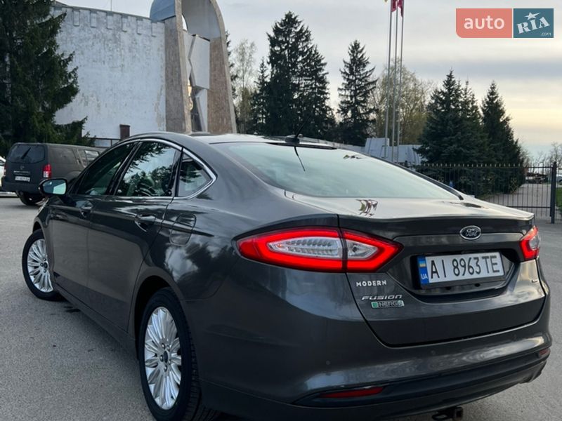 Седан Ford Fusion 2014 в Киеве
