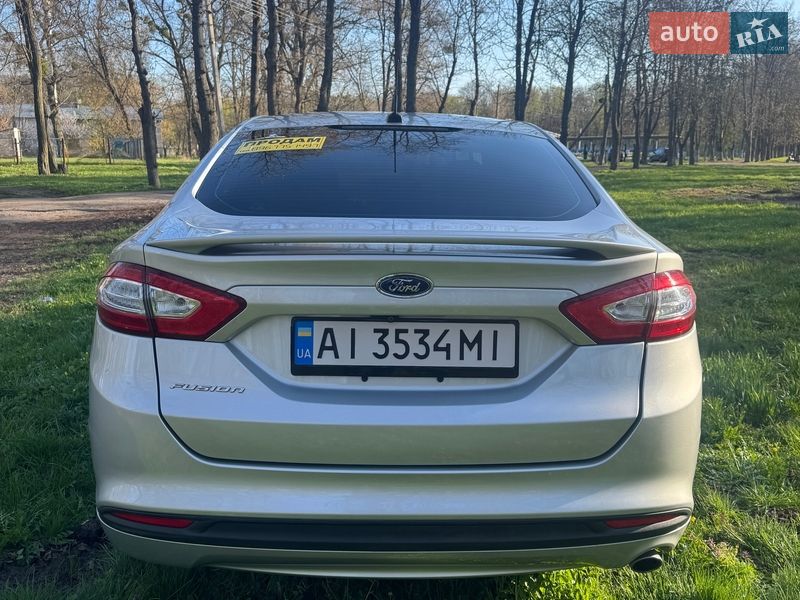 Седан Ford Fusion 2016 в Яготине
