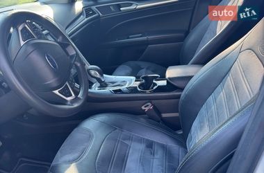 Седан Ford Fusion 2016 в Яготине