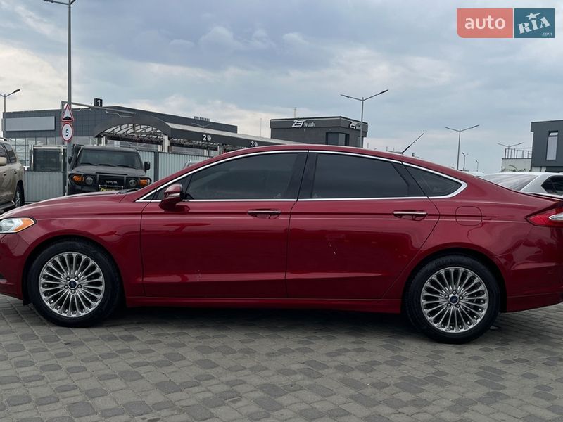 Седан Ford Fusion 2016 в Мукачево