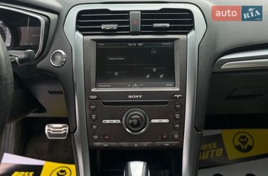 Седан Ford Fusion 2016 в Мукачево