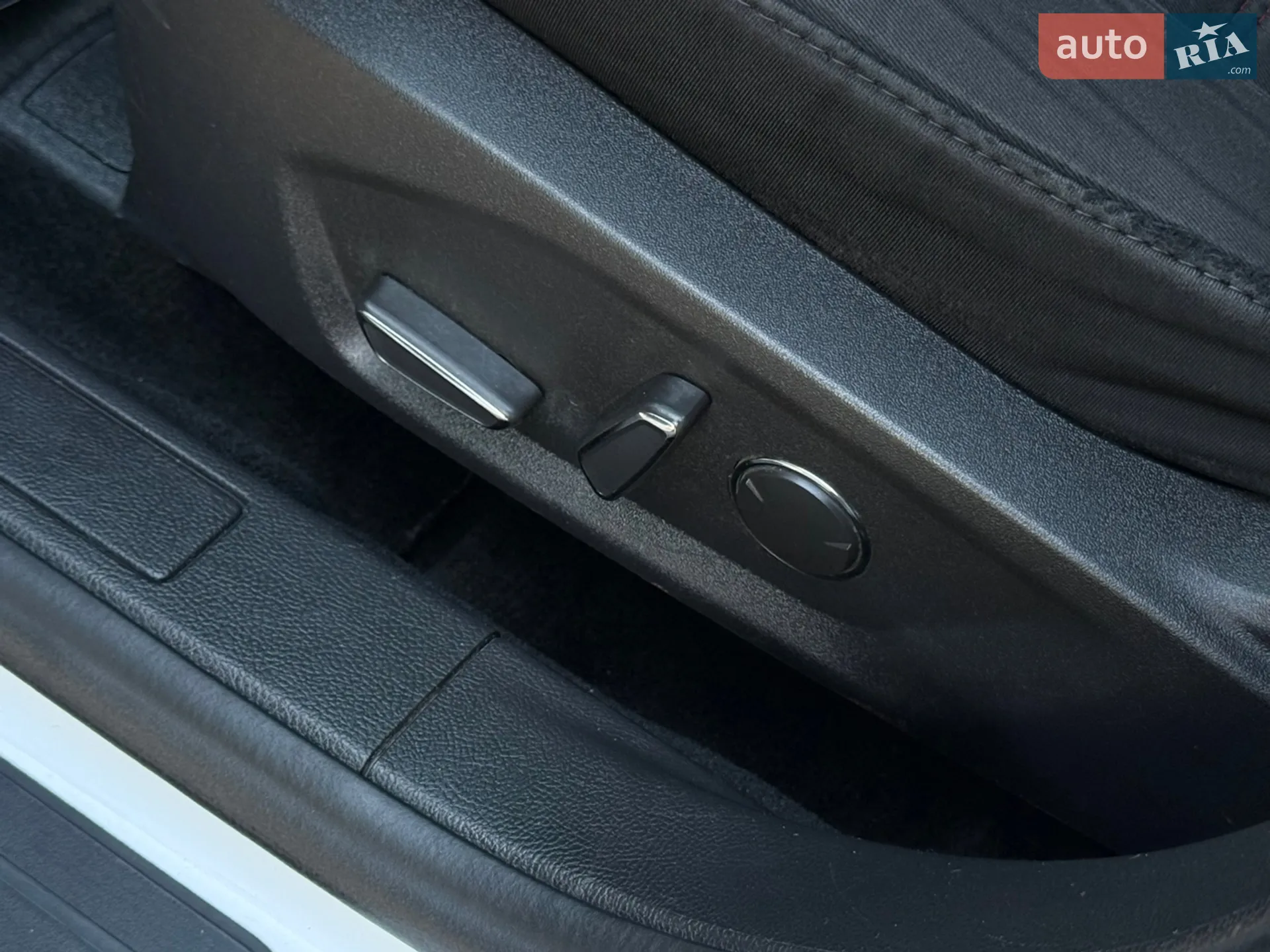 2015 Ford Fusion - мініатюра 51
