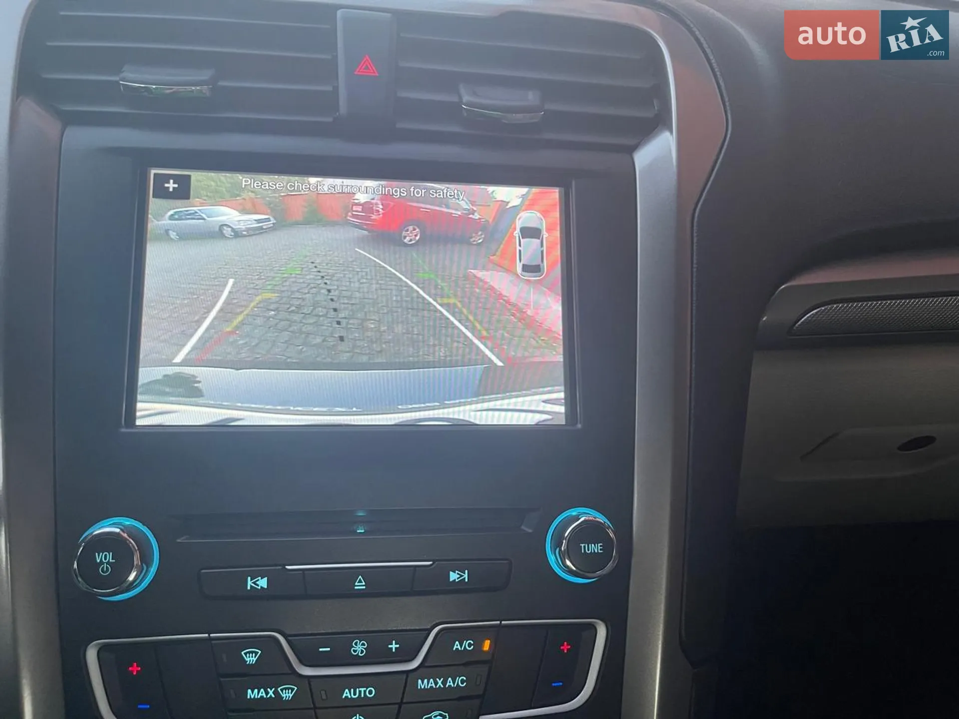 2016 Ford Fusion - мініатюра 11