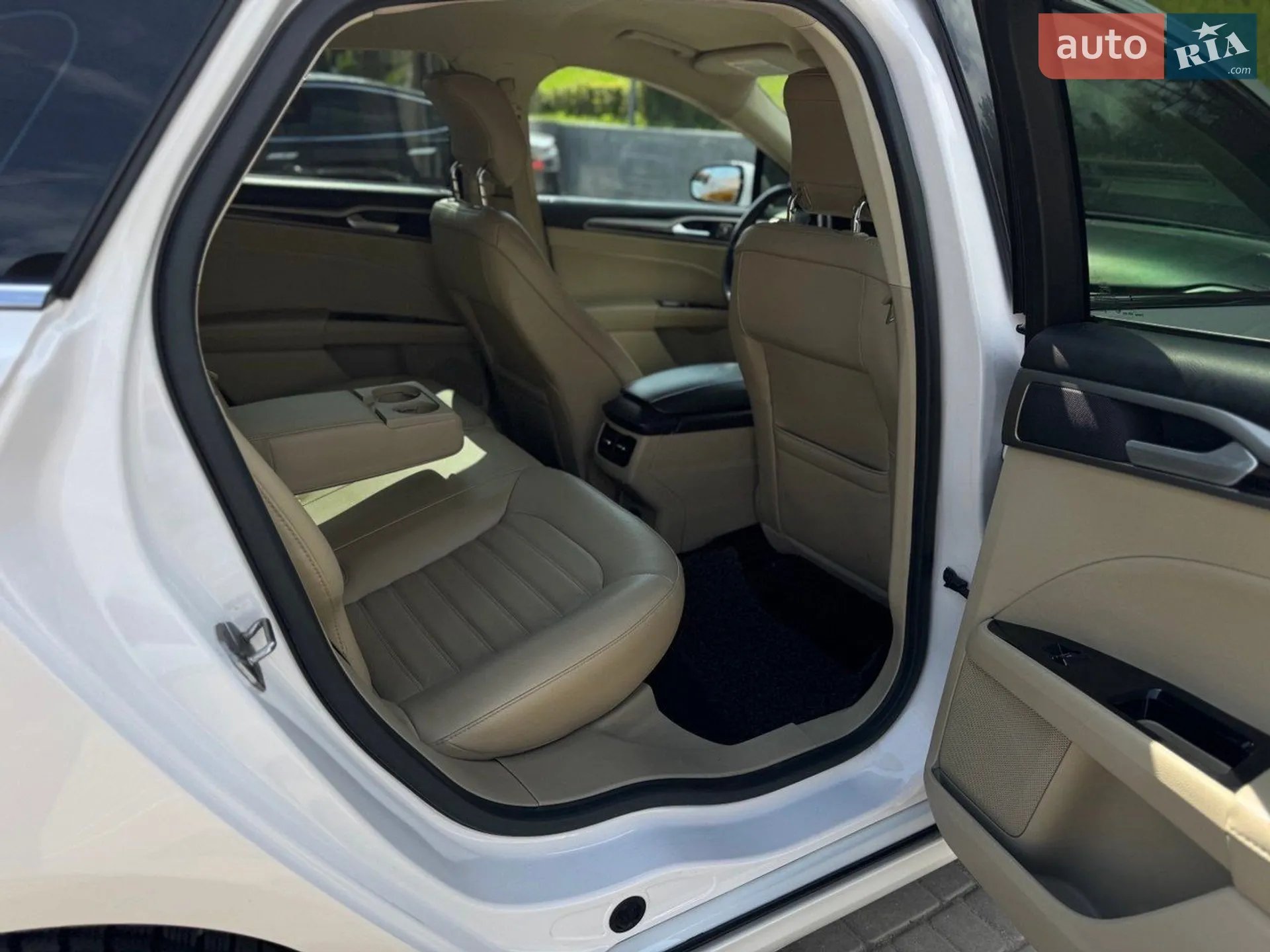 2012 Ford Fusion - мініатюра 12