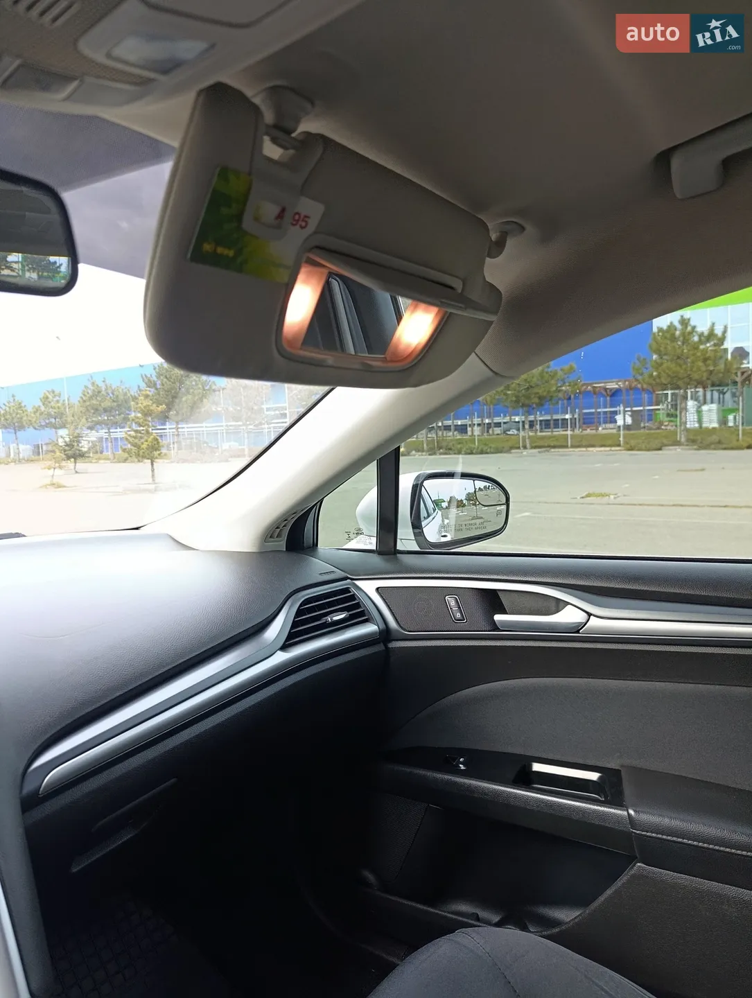 2016 Ford Fusion - мініатюра 22