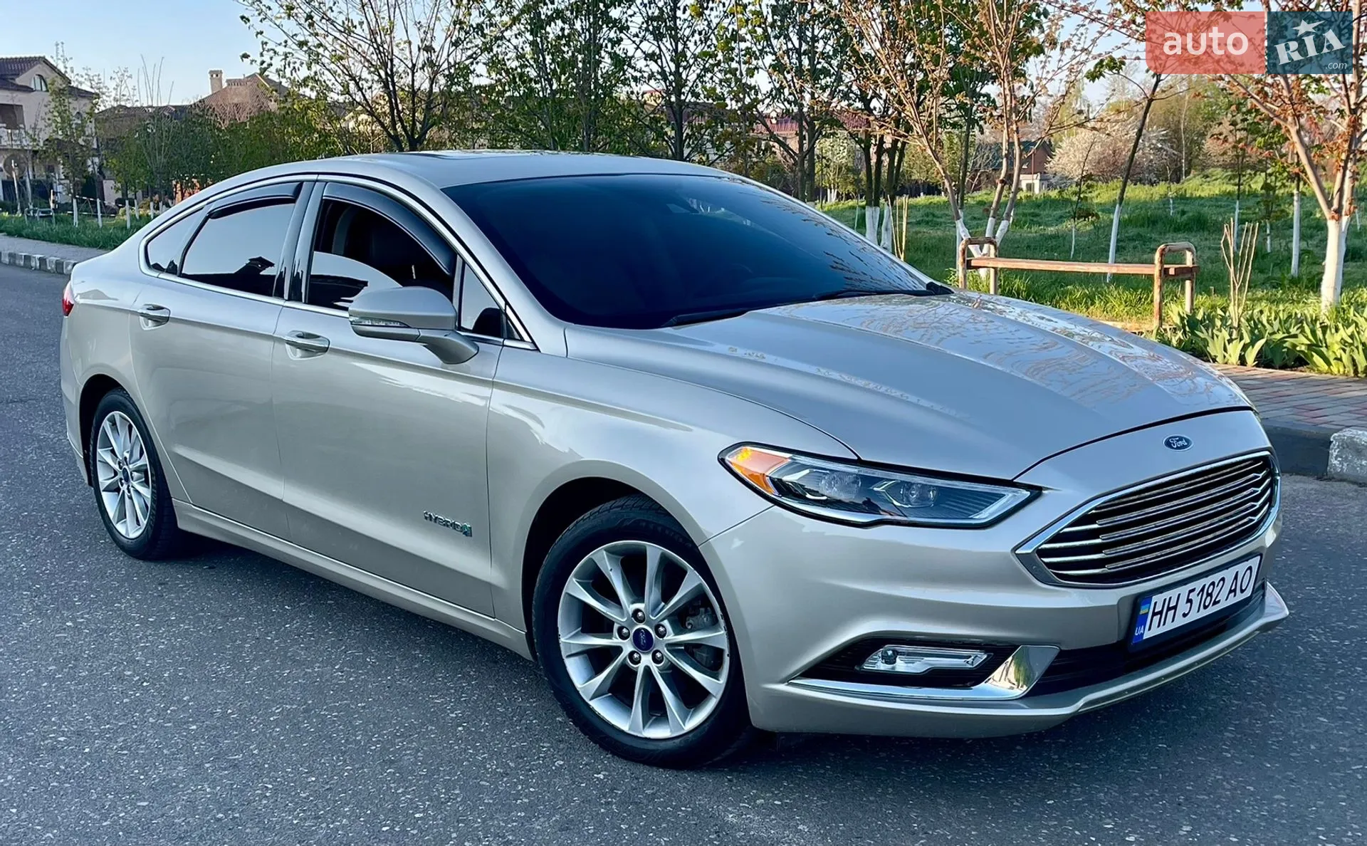 2016 Ford Fusion - мініатюра 2