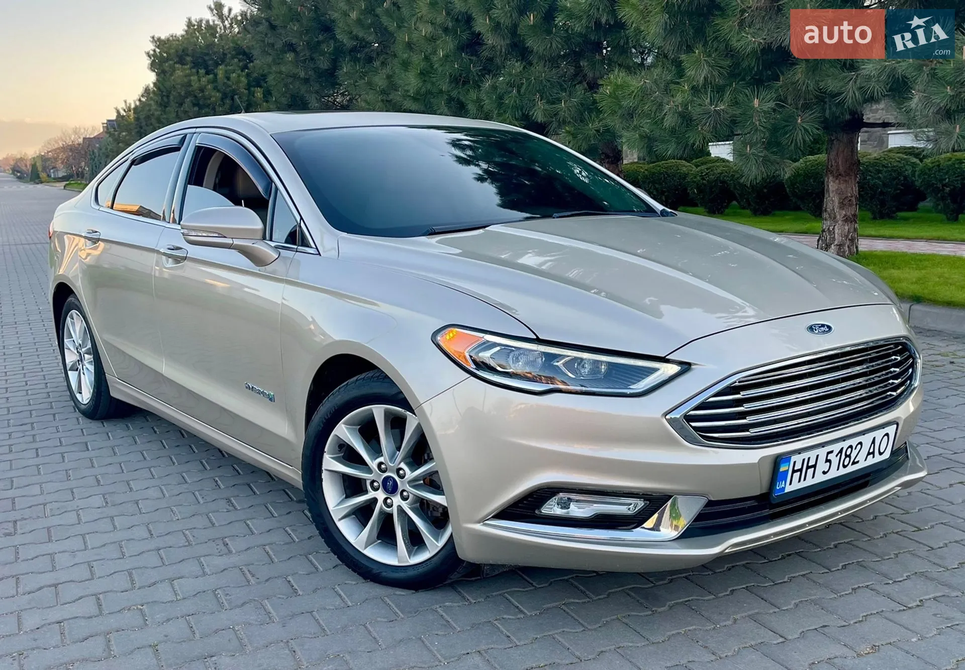 2016 Ford Fusion - фото 1