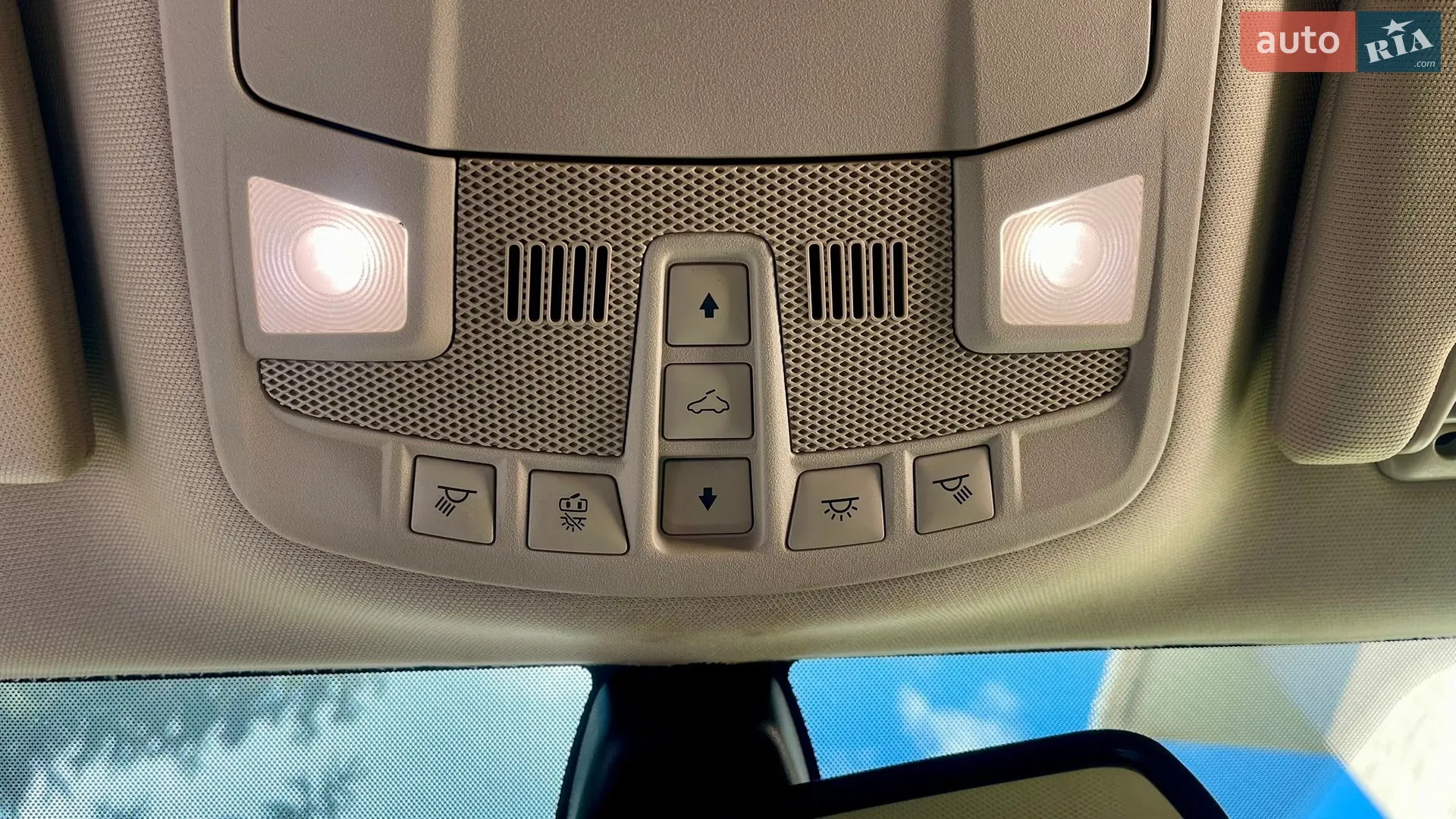 2016 Ford Fusion - мініатюра 61