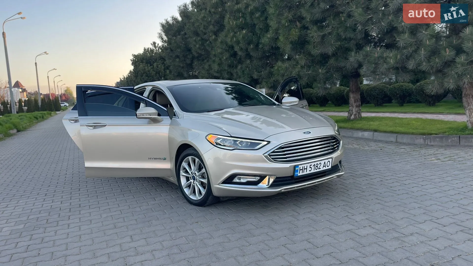 2016 Ford Fusion - мініатюра 14
