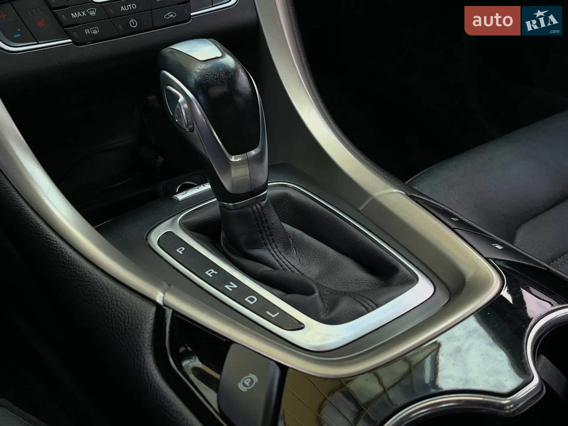 2016 Ford Fusion - мініатюра 11