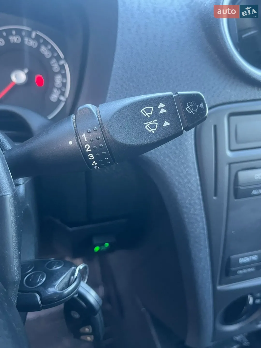 2011 Ford Fusion - мініатюра 17