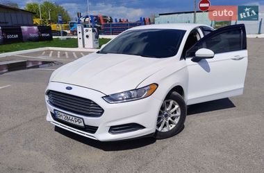 Седан Ford Fusion 2015 в Великодолинском