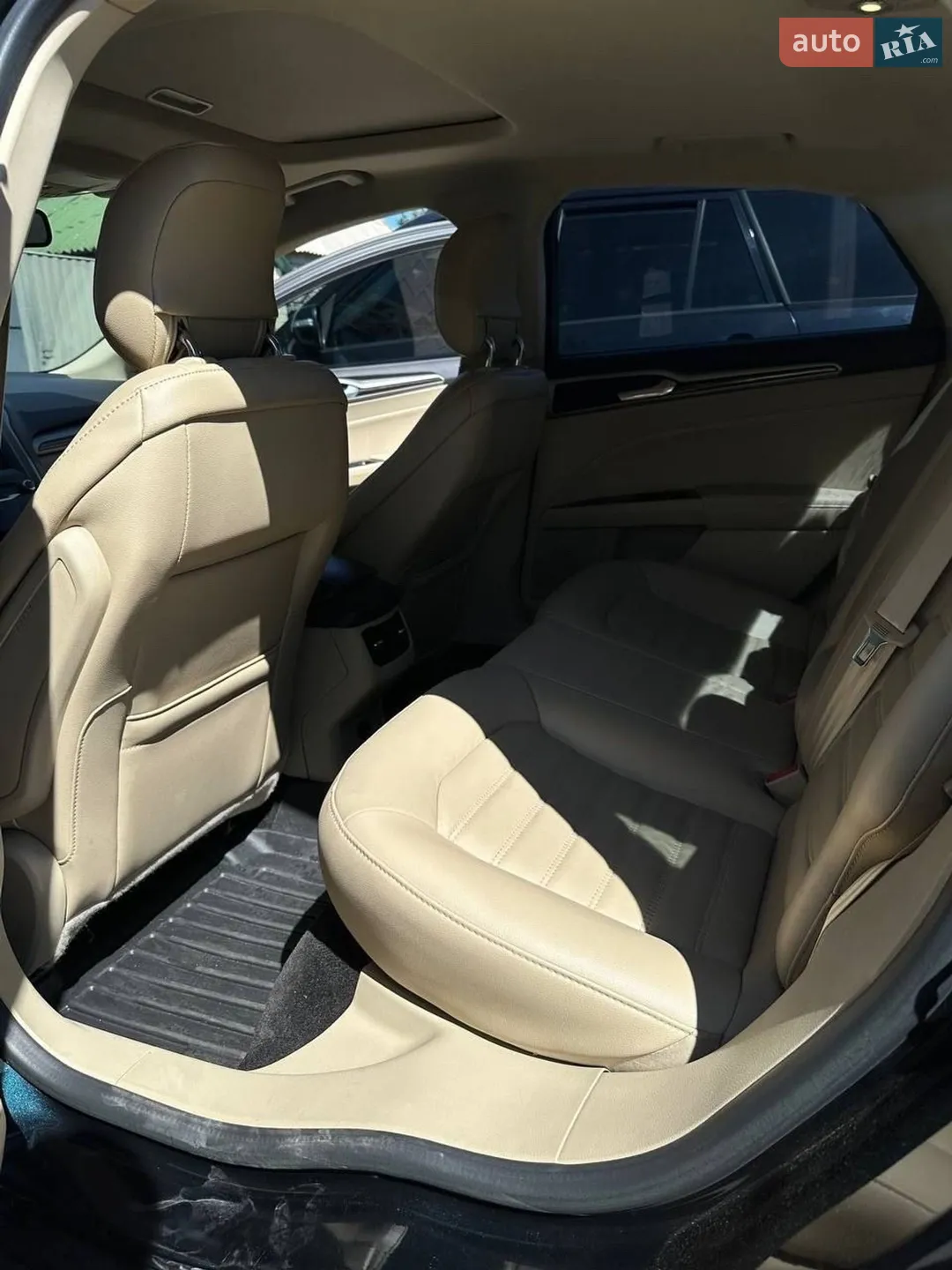 2014 Ford Fusion - мініатюра 10