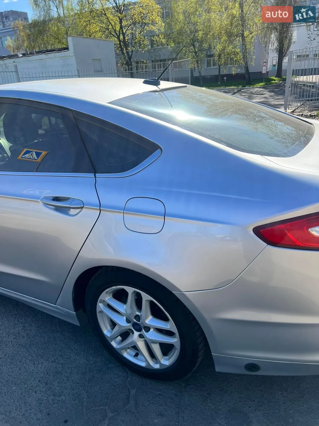 2013 Ford Fusion - мініатюра 9