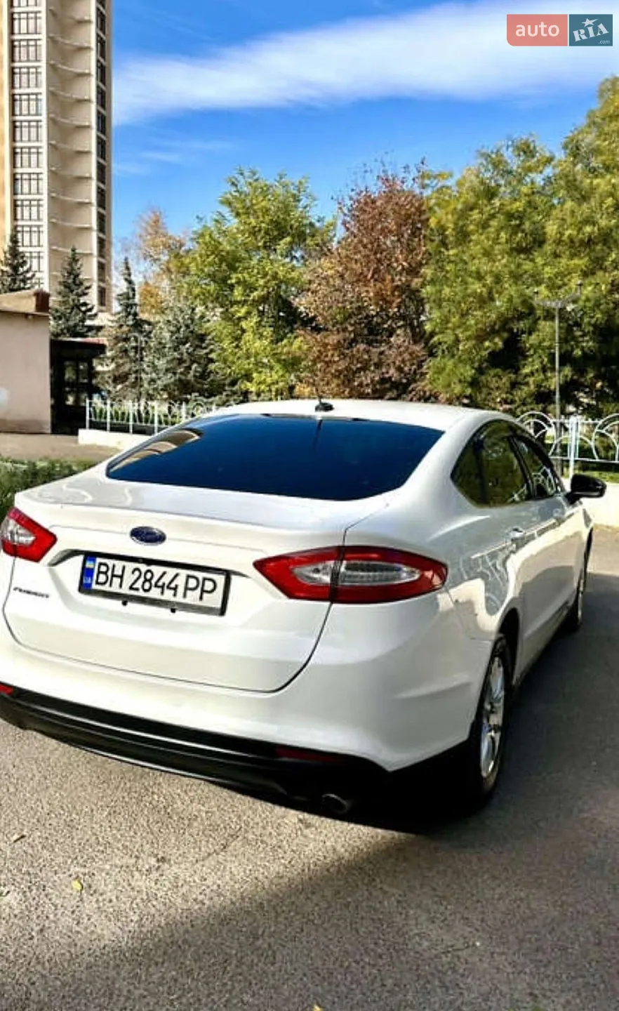 2015 Ford Fusion - мініатюра 23