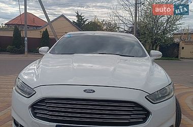Седан Ford Fusion 2015 в Одессе