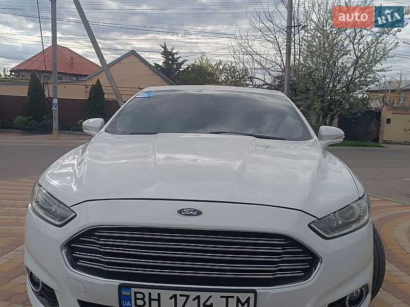 Ford Fusion 2015