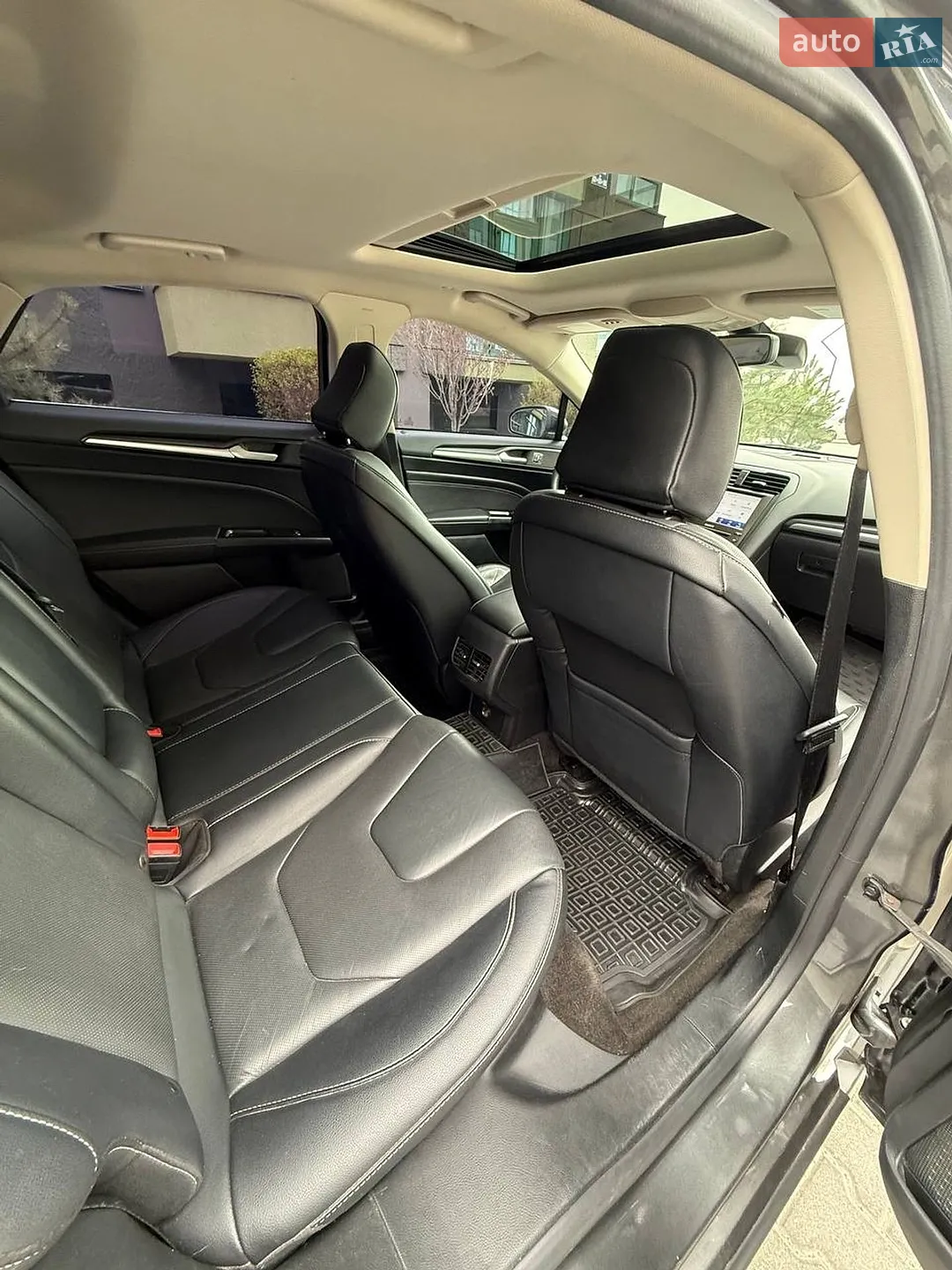 2019 Ford Fusion - мініатюра 12