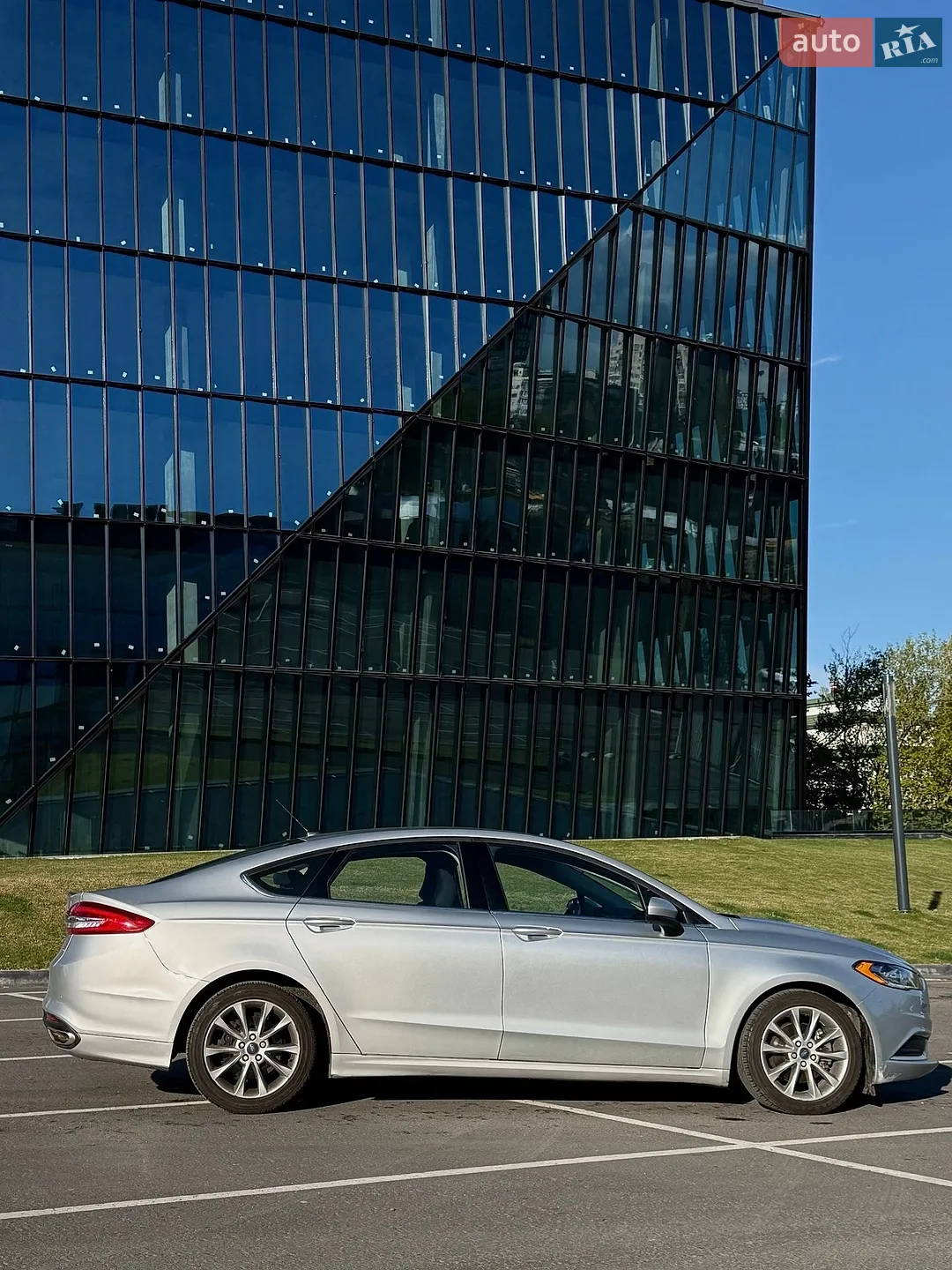 2017 Ford Fusion - мініатюра 15