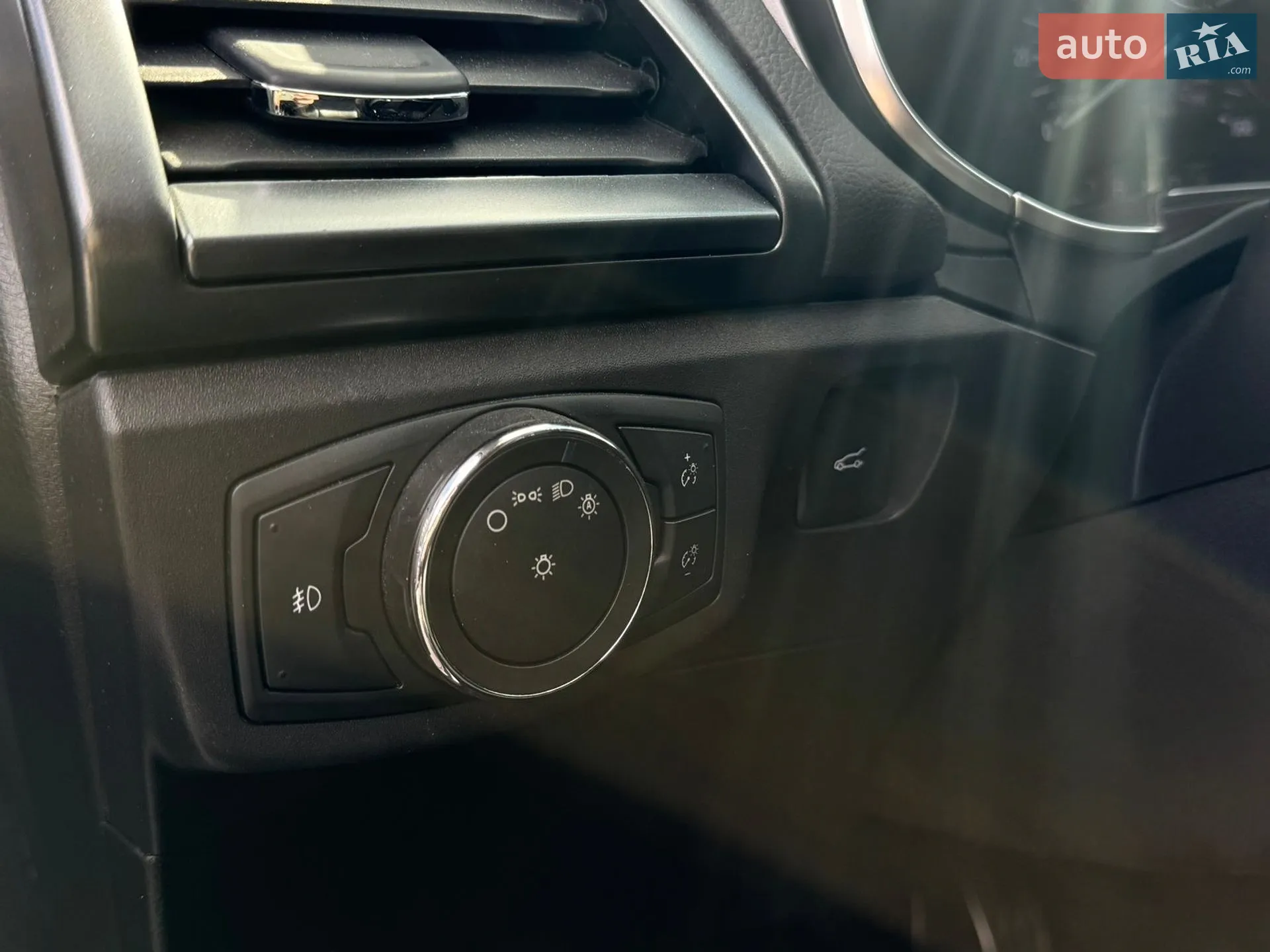 2015 Ford Fusion - мініатюра 14