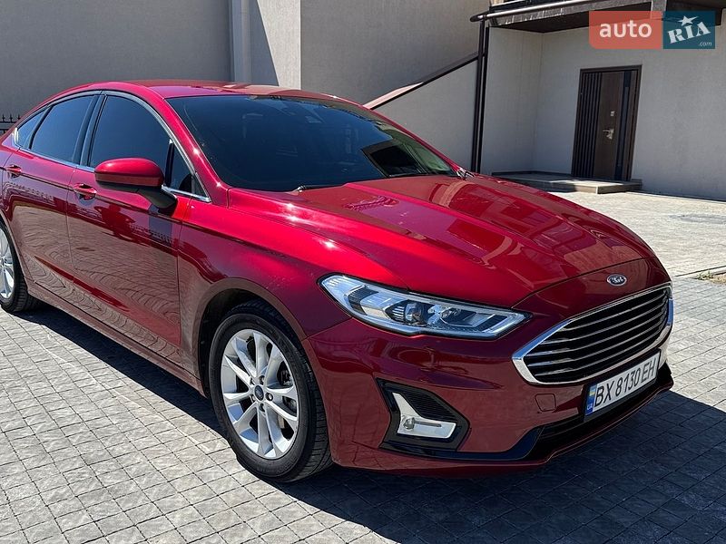 Седан Ford Fusion 2019 в Одессе