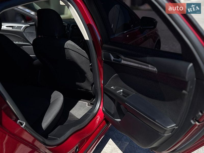 Седан Ford Fusion 2019 в Одессе