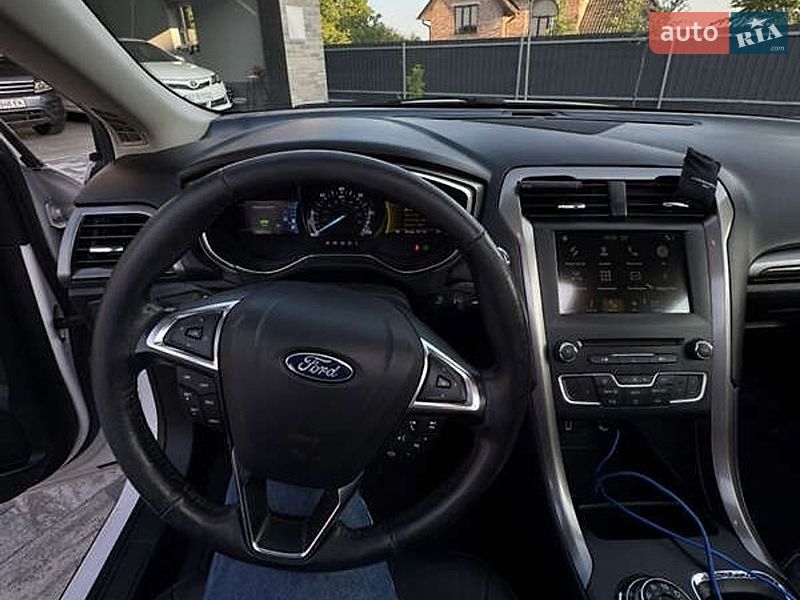 Ford Fusion 2017