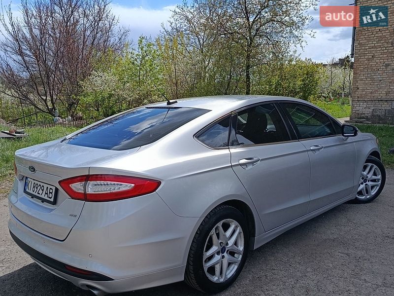 Седан Ford Fusion 2015 в Белой Церкви