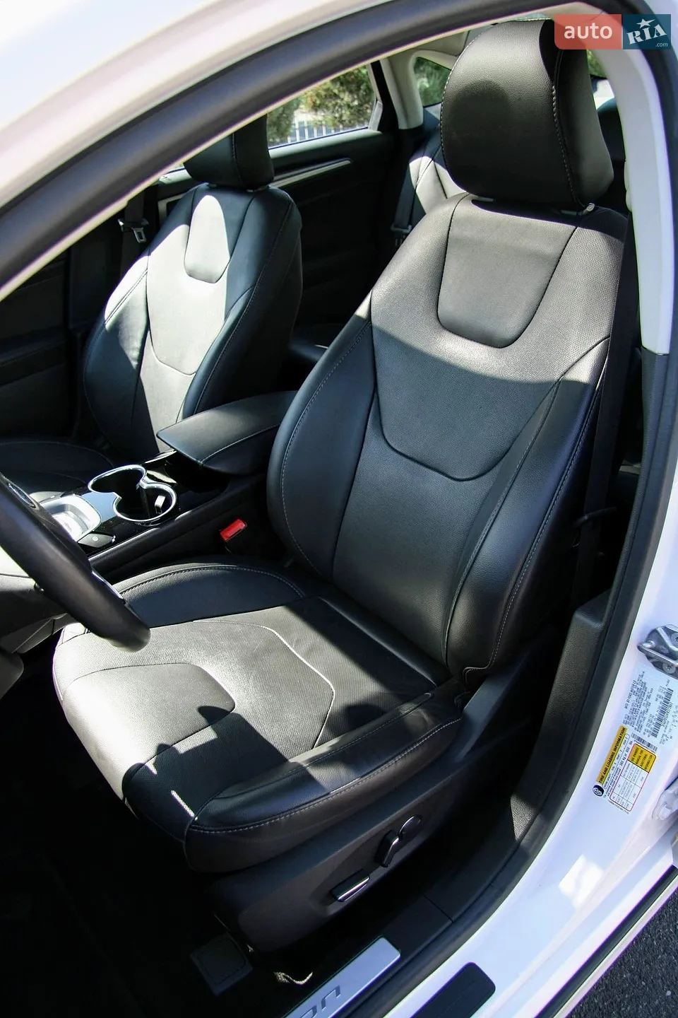 2015 Ford Fusion - мініатюра 10