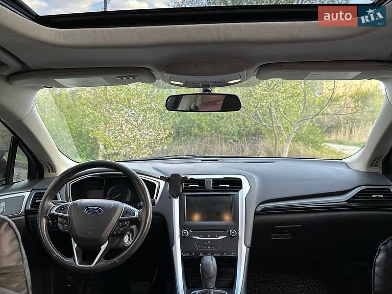 Седан Ford Fusion 2014 в Калуше