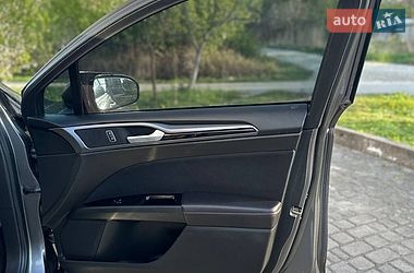 Седан Ford Fusion 2014 в Калуше