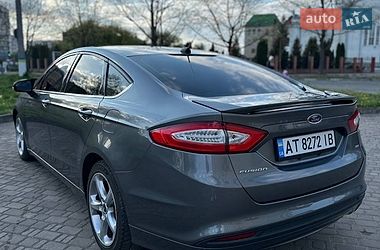 Седан Ford Fusion 2014 в Калуше