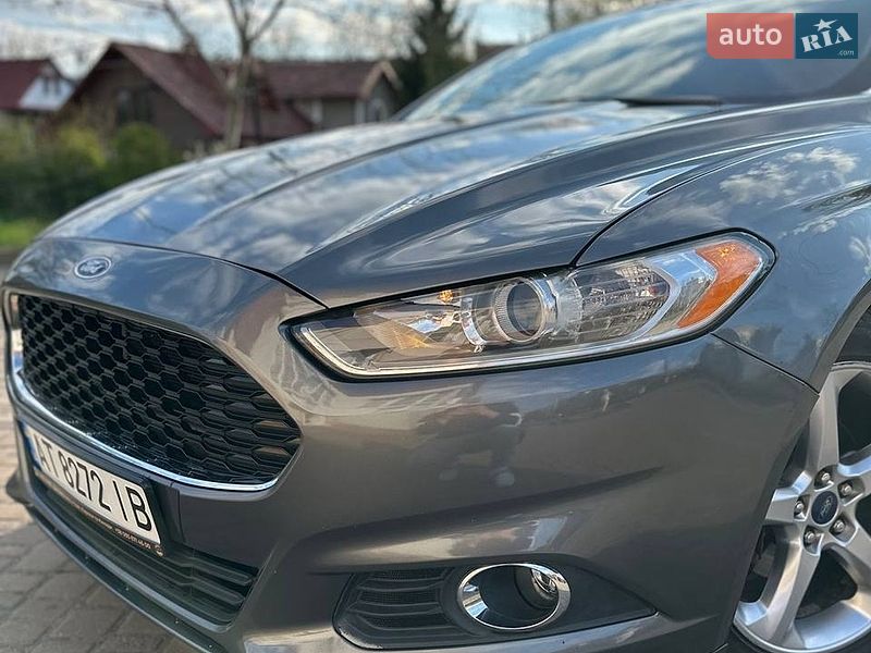 Седан Ford Fusion 2014 в Калуше