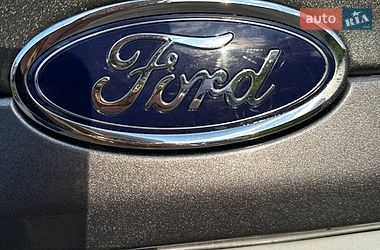Седан Ford Fusion 2014 в Калуше