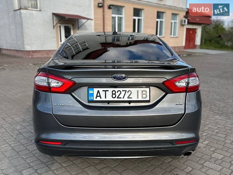 Седан Ford Fusion 2014 в Калуше