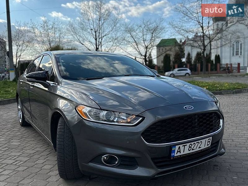 Седан Ford Fusion 2014 в Калуше
