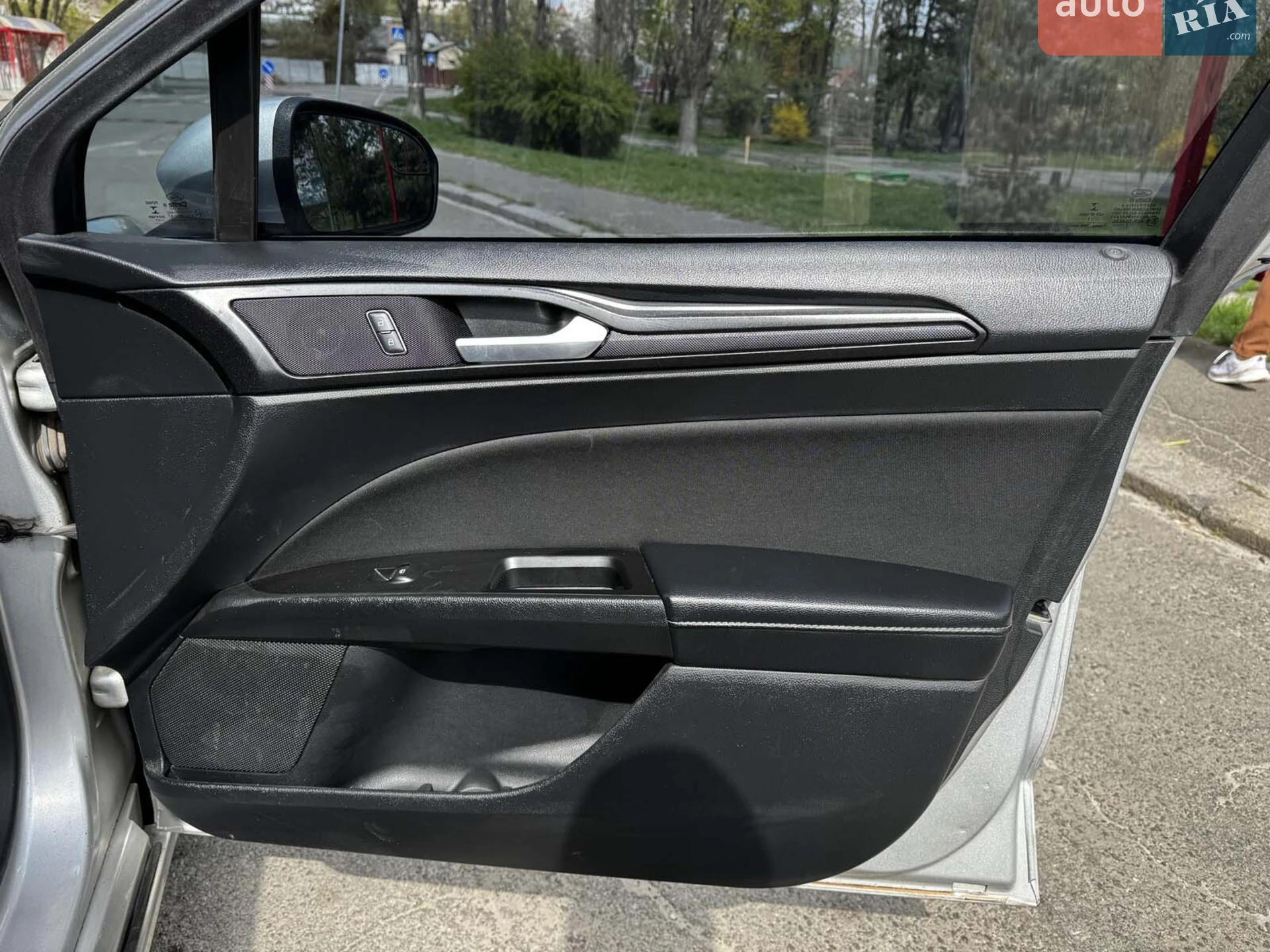 2017 Ford Fusion - мініатюра 30