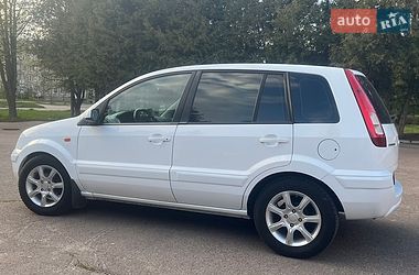 Хэтчбек Ford Fusion 2011 в Нежине
