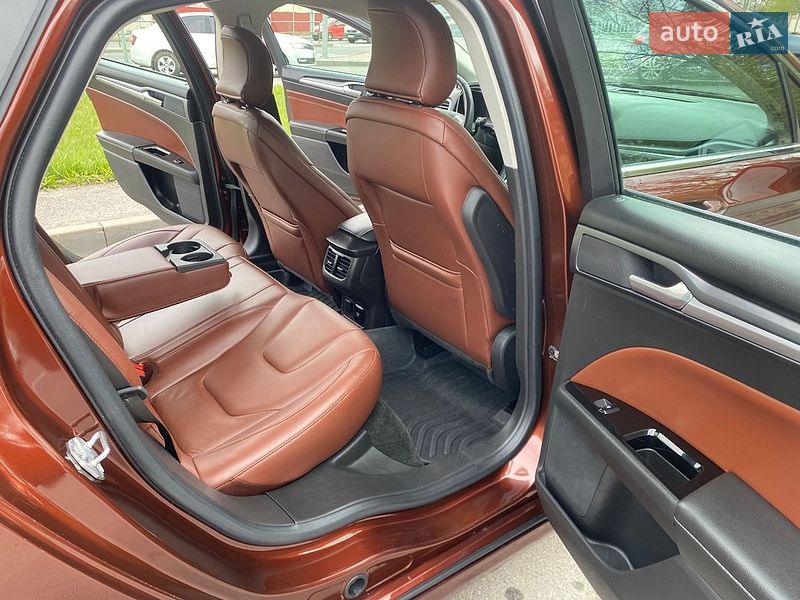 Седан Ford Fusion 2015 в Вінниці