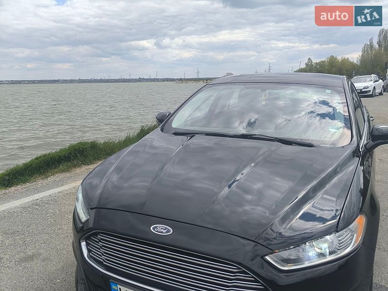 Седан Ford Fusion 2015 в Одессе