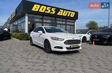 Седан Ford Fusion 2016 в Мукачево