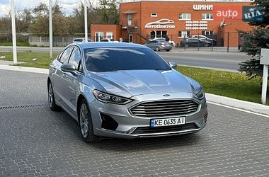 Седан Ford Fusion 2019 в Днепре