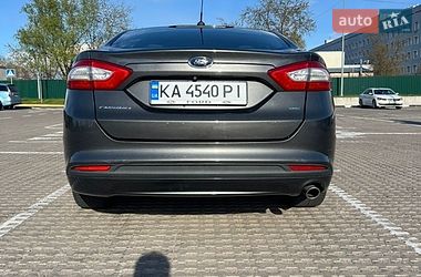 Седан Ford Fusion 2015 в Києві