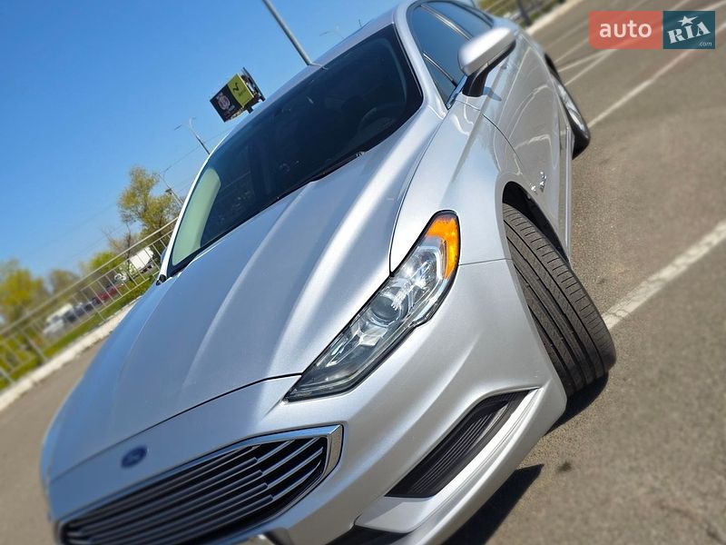 Седан Ford Fusion 2016 в Киеве